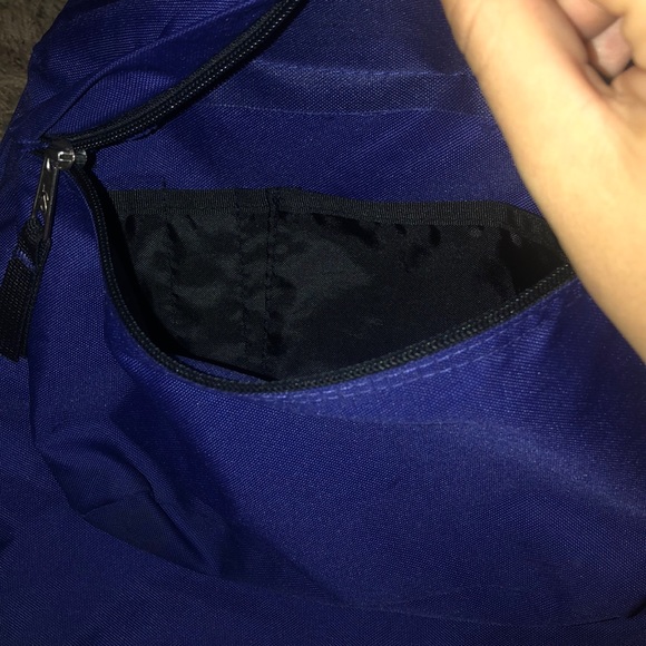 ❌JANSPORT❌ PURPLE BACKPACK❌ - Picture 2 of 3